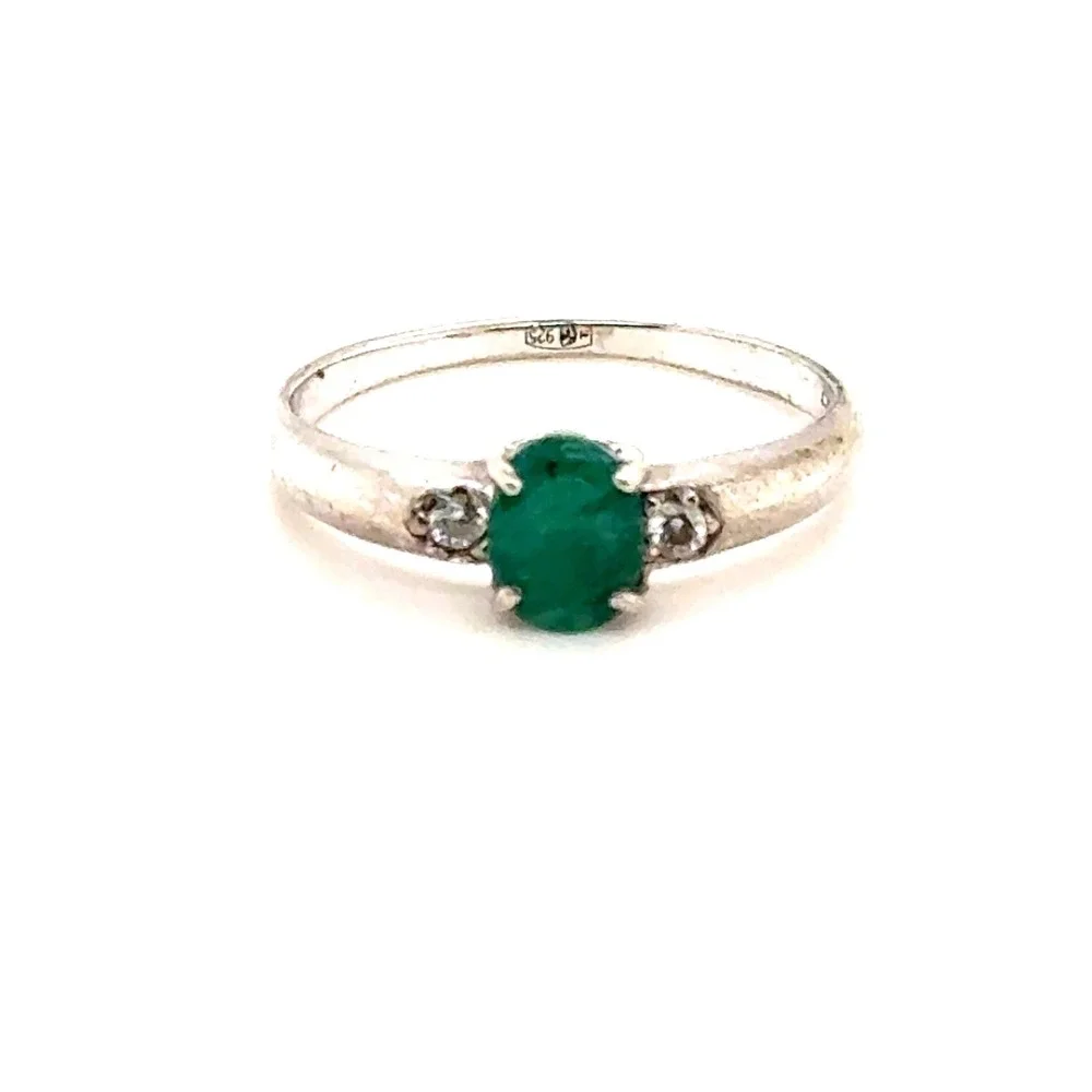 Sterling Silver Oval Green Emerald Three Stone Accent Ring Size 8.5 925 Hallmark